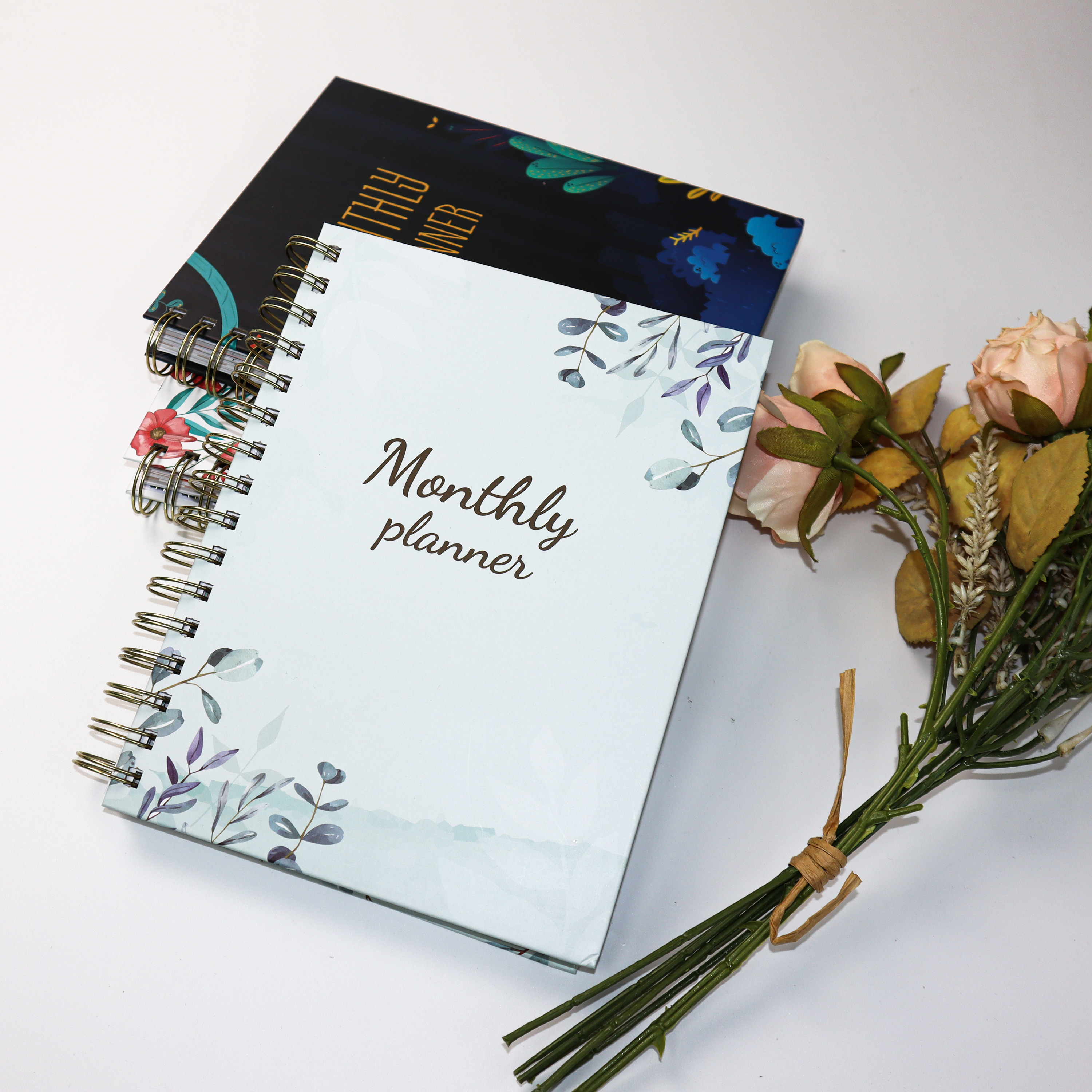 Wholesale Cheap Colorful Dotted Hard Cover Large Spiral Notebook Calendar Custom
